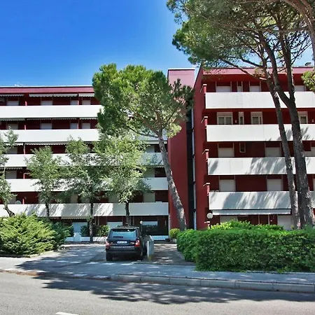 Riviera Complex Apartment